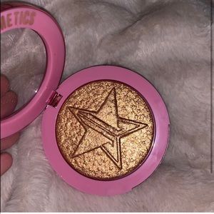 Jeffree Star supreme frost caramel kiss